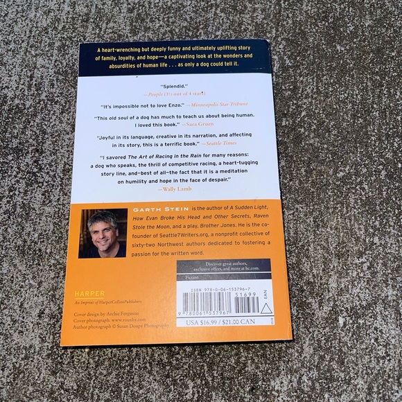 The Art Of Racing In The Rain - Picture 2 of 2